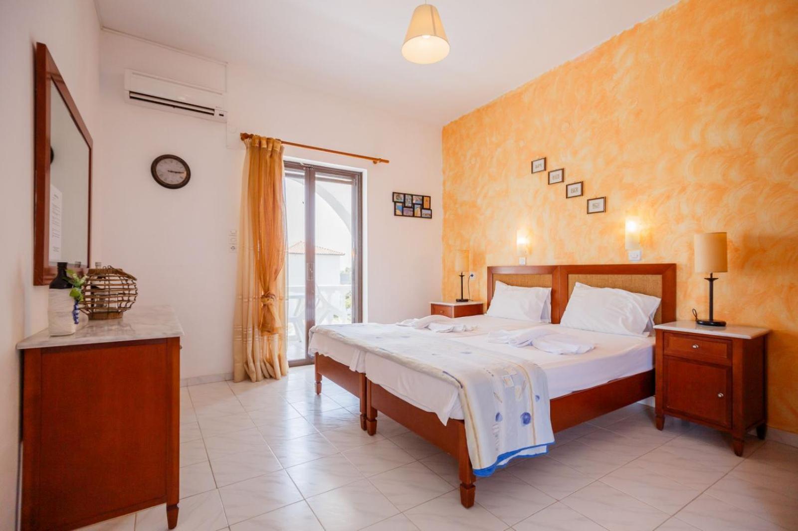 Babis Studios 2 Kalamaki  Ngoại thất bức ảnh